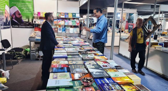 IKC-PODGORICA 18 GOD. ZA REDOM PONOVO NAJUSPJEŠNIJI NA MEĐUNARODNOM SAJMU KNJIGA I OBRAZOVANJA U PODGORICI (442 FOTOGRAFIJA)