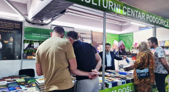 IKC-PODGORICA 18 GOD. ZA REDOM PONOVO NAJUSPJEŠNIJI NA MEĐUNARODNOM SAJMU KNJIGA I OBRAZOVANJA U PODGORICI (442 FOTOGRAFIJA)