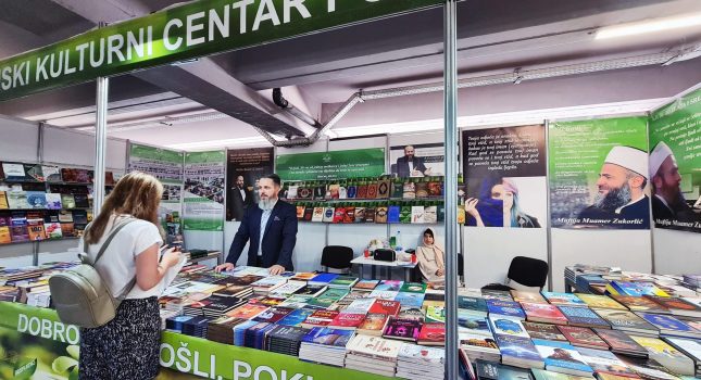 IKC-PODGORICA 18 GOD. ZA REDOM PONOVO NAJUSPJEŠNIJI NA MEĐUNARODNOM SAJMU KNJIGA I OBRAZOVANJA U PODGORICI (442 FOTOGRAFIJA)