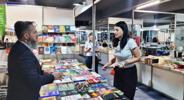 IKC-PODGORICA 18 GOD. ZA REDOM PONOVO NAJUSPJEŠNIJI NA MEĐUNARODNOM SAJMU KNJIGA I OBRAZOVANJA U PODGORICI (442 FOTOGRAFIJA)