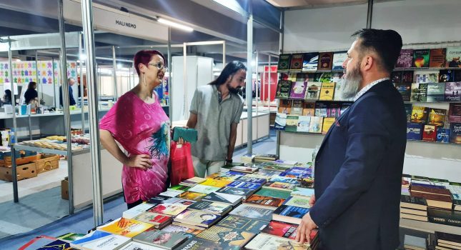 IKC-PODGORICA 18 GOD. ZA REDOM PONOVO NAJUSPJEŠNIJI NA MEĐUNARODNOM SAJMU KNJIGA I OBRAZOVANJA U PODGORICI (442 FOTOGRAFIJA)