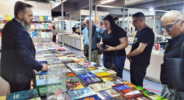 IKC-PODGORICA 18 GOD. ZA REDOM PONOVO NAJUSPJEŠNIJI NA MEĐUNARODNOM SAJMU KNJIGA I OBRAZOVANJA U PODGORICI (442 FOTOGRAFIJA)