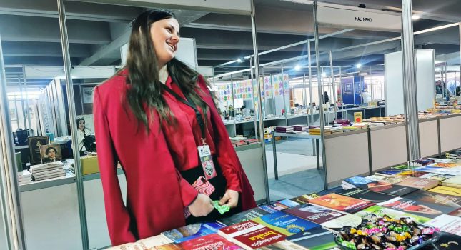 IKC-PODGORICA 18 GOD. ZA REDOM PONOVO NAJUSPJEŠNIJI NA MEĐUNARODNOM SAJMU KNJIGA I OBRAZOVANJA U PODGORICI (442 FOTOGRAFIJA)