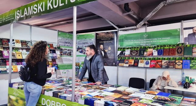 IKC-PODGORICA 18 GOD. ZA REDOM PONOVO NAJUSPJEŠNIJI NA MEĐUNARODNOM SAJMU KNJIGA I OBRAZOVANJA U PODGORICI (442 FOTOGRAFIJA)