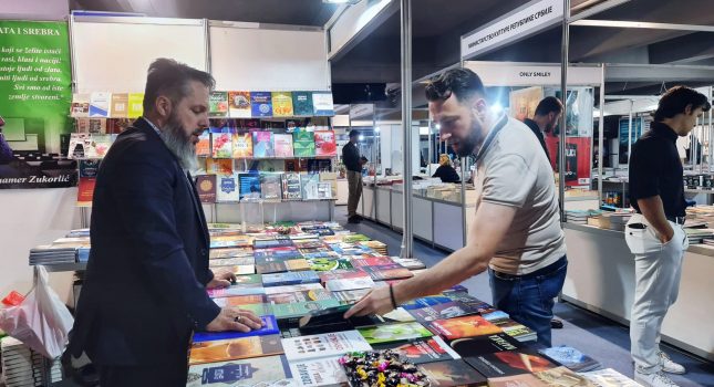 IKC-PODGORICA 18 GOD. ZA REDOM PONOVO NAJUSPJEŠNIJI NA MEĐUNARODNOM SAJMU KNJIGA I OBRAZOVANJA U PODGORICI (442 FOTOGRAFIJA)
