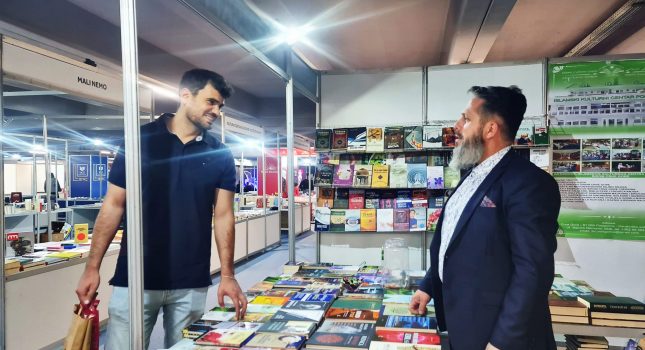 IKC-PODGORICA 18 GOD. ZA REDOM PONOVO NAJUSPJEŠNIJI NA MEĐUNARODNOM SAJMU KNJIGA I OBRAZOVANJA U PODGORICI (442 FOTOGRAFIJA)