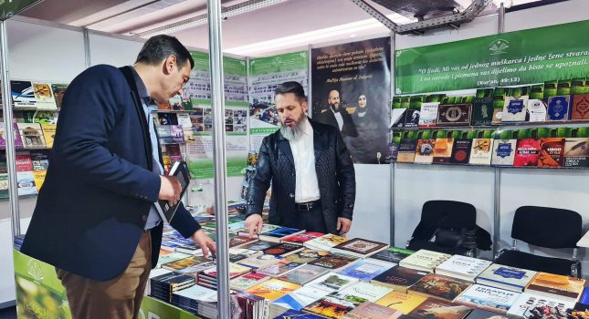 IKC-PODGORICA 18 GOD. ZA REDOM PONOVO NAJUSPJEŠNIJI NA MEĐUNARODNOM SAJMU KNJIGA I OBRAZOVANJA U PODGORICI (442 FOTOGRAFIJA)