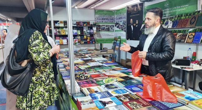 IKC-PODGORICA 18 GOD. ZA REDOM PONOVO NAJUSPJEŠNIJI NA MEĐUNARODNOM SAJMU KNJIGA I OBRAZOVANJA U PODGORICI (442 FOTOGRAFIJA)