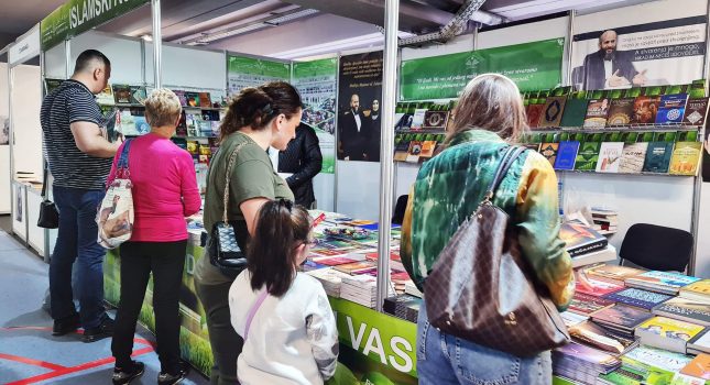 IKC-PODGORICA 18 GOD. ZA REDOM PONOVO NAJUSPJEŠNIJI NA MEĐUNARODNOM SAJMU KNJIGA I OBRAZOVANJA U PODGORICI (442 FOTOGRAFIJA)