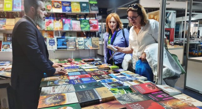 IKC-PODGORICA 18 GOD. ZA REDOM PONOVO NAJUSPJEŠNIJI NA MEĐUNARODNOM SAJMU KNJIGA I OBRAZOVANJA U PODGORICI (442 FOTOGRAFIJA)