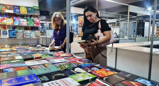 IKC-PODGORICA 18 GOD. ZA REDOM PONOVO NAJUSPJEŠNIJI NA MEĐUNARODNOM SAJMU KNJIGA I OBRAZOVANJA U PODGORICI (442 FOTOGRAFIJA)