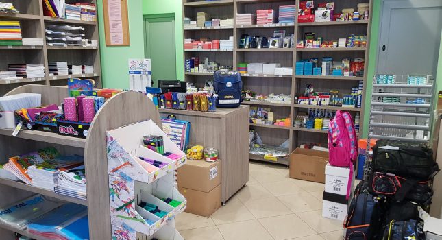 Dostavljena dugo očekivana nova đačka torba