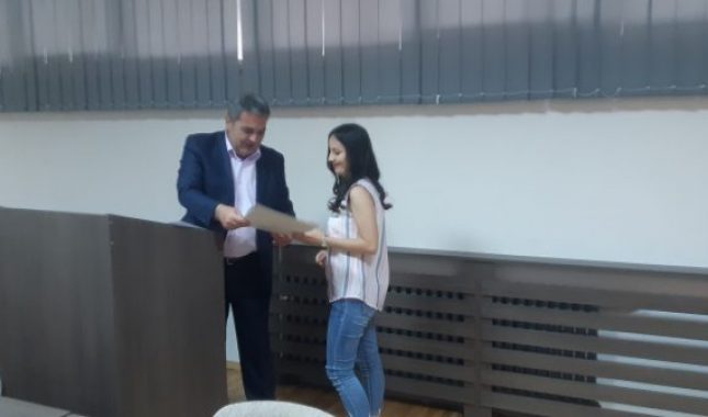 AMINA MURATOVIĆ ĐAK GENERACIJE MEDICINSKE ŠKOLE