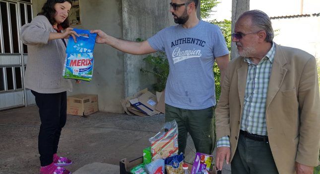 IKC Podgorica podijelio 87 paketa hrane i hemije, građanima Podgorice i Malesije