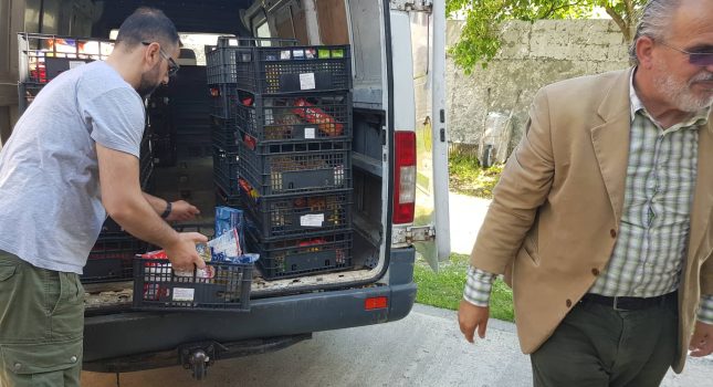 IKC Podgorica podijelio 87 paketa hrane i hemije, građanima Podgorice i Malesije