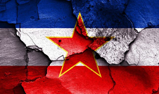 Bursać: Kako se Srbija prije 33 godine prva otcijepila i ubila Jugoslaviju