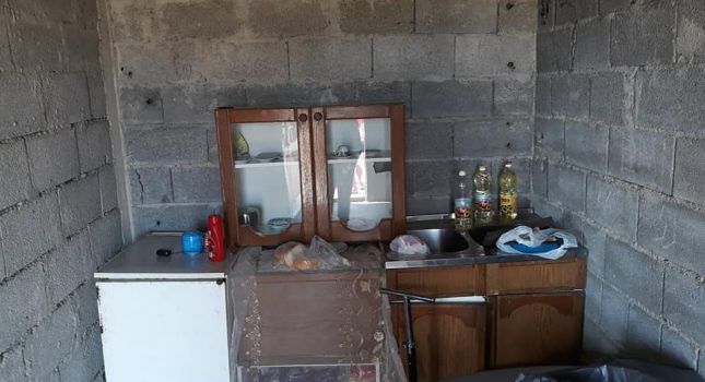 Namještaj, zamrzivač, garderoba i obuća za socijalno ugrožene porodice