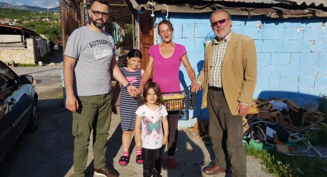 IKC Podgorica podijelio 87 paketa hrane i hemije, građanima Podgorice i Malesije