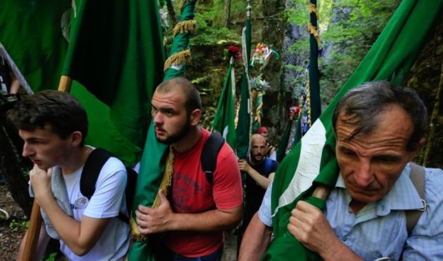 Bursać: Dobar Bošnjak je izgleda samo folklorni Bošnjak-kad se bavi politikom postaje “ekstremista”