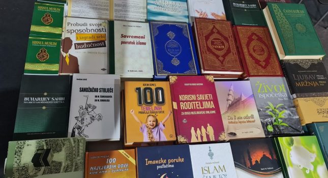 ISLAMSKI KULTURNI CENTAR POKLANJA NAJLJEPŠE ISLAMSKE KNJIGE SVIM POSJETIOCIMA MEĐUNARODNOG SAJMA KNJIGA OD 10 DO 17 MAJA U PODGORICI
