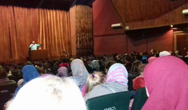 Neki ljudi-(imami) traže od Države ukidanje islamskih predavanja