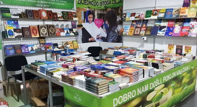 IKC-PODGORICA PONOVO NAJUSPJEŠNIJI NA 15 MEĐUNARODNOM SAJMU KNJIGA I OBRAZOVANJA U PODGORICI (102 fotografije)