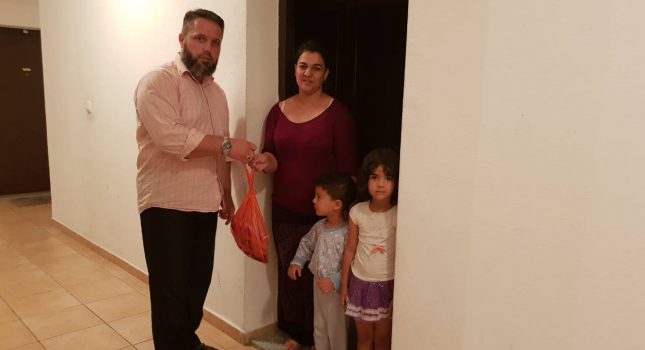Dobročinstvo i sadaka na račun umrlog brata Harisa Koljenović