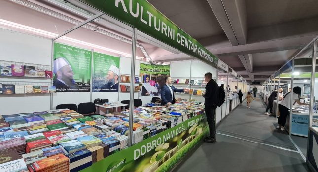 Islamski kulturni centar poklanja najljepše islamske knjige svim posjetiocima Međunarodnog sajma knjiga od 8 do 14 maja u Podgorici
