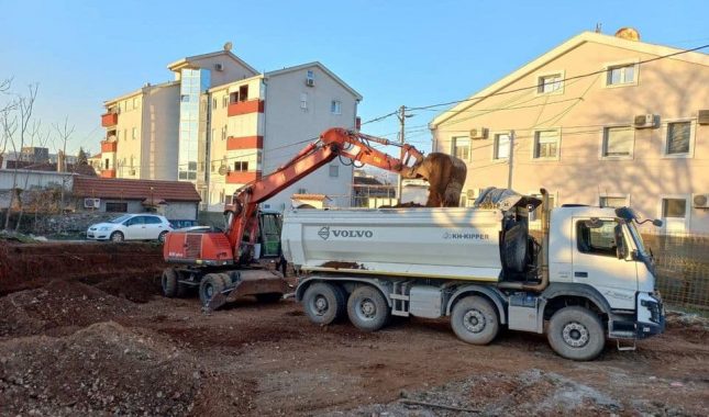 Draču vraćaju Hadrovića džamiju