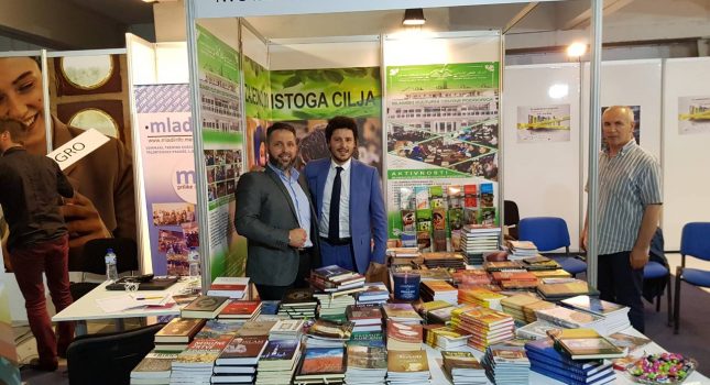 Muftija, Podgorica tužna prije, Podgorica tužna sad i Allah zna do kad
