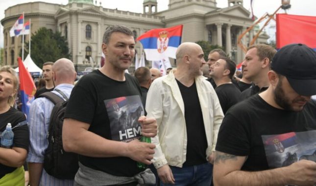 Sprema li se u Podgorici beogradski scenario: Za nedjelju planiraju dovođenje birača iz Srbije i Rs