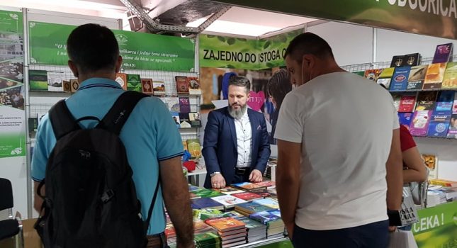 IKC-PODGORICA PONOVO NAJUSPJEŠNIJI NA 15 MEĐUNARODNOM SAJMU KNJIGA I OBRAZOVANJA U PODGORICI (102 fotografije)