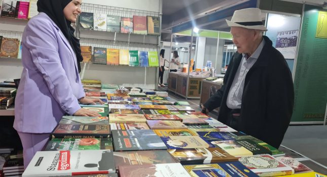 IKC-PODGORICA PONOVO NAJUSPJEŠNIJI NA ŠESNAESTOM MEĐUNARODNOM SAJMU KNJIGA I OBRAZOVANJA U PODGORICI (210 FOTOGRAFIJA)