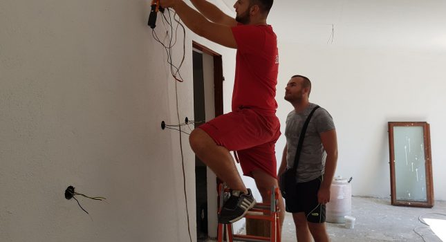 Svečano uručeni ključevi, prelijepo adaptirane kuće porodici Fetić-IKC Podgorica
