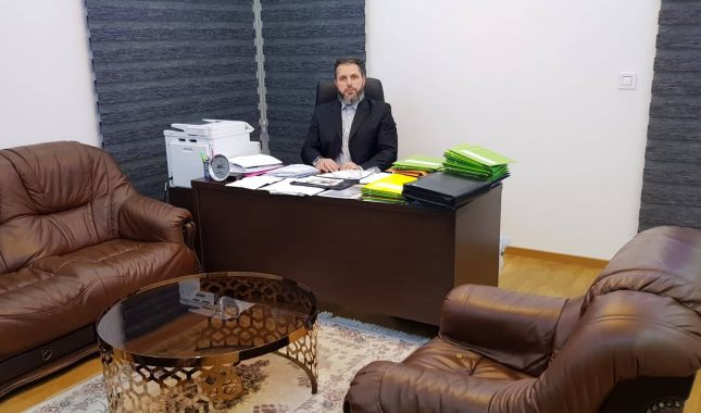 Metjahići vrijeđali, psovali i prijetili bombom Džihadu Ramović i njegovoj porodici