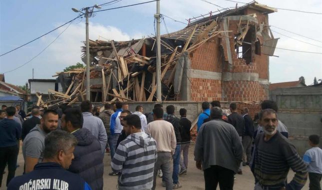 Mešihat IZ u Srbiji o rušenju džamije u Zemun Polju: Umjesto ramazanske čestitke, u svijet odaslane slike srušene džamije