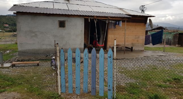 Dostavljena dugo očekivana nova đačka torba