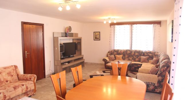 Svečano uručeni ključevi, prelijepo adaptirane kuće porodici Fetić-IKC Podgorica