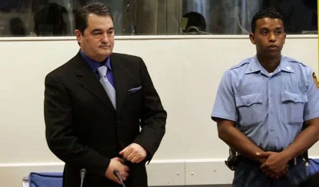 Bursać: Tišina tamo, ratni zločinac djeci drži čas!