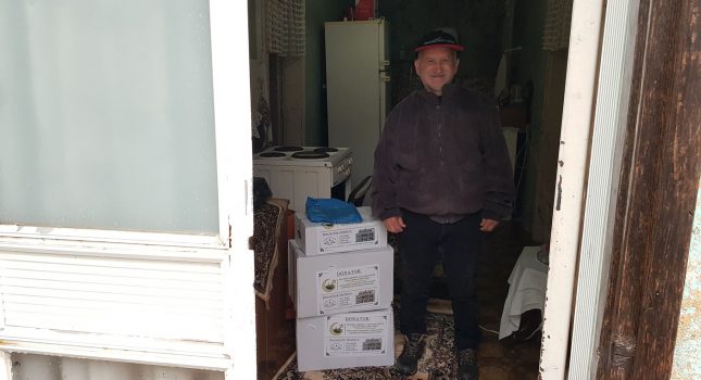 606 Ramazanskih paketa Podgorici od IZ Plav i Gusinje iz New Yorka (Foto galerija)+(VIDEO)