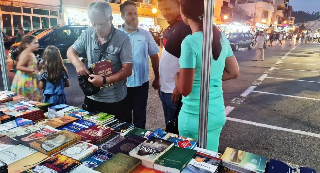 IKC PODGORICA PONOVO NAJUSPJEŠNIJI NA SAJMU KNJIGA 2023 god. U ULCINJU (239 FOTOGRAFIJE)