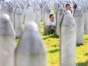 Udruženja žrtava genocida: Ime Karla Bilta bit će prvo na stubu srama u Potočarima