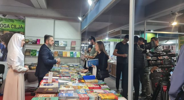 IKC-PODGORICA PONOVO NAJUSPJEŠNIJI NA ŠESNAESTOM MEĐUNARODNOM SAJMU KNJIGA I OBRAZOVANJA U PODGORICI (210 FOTOGRAFIJA)
