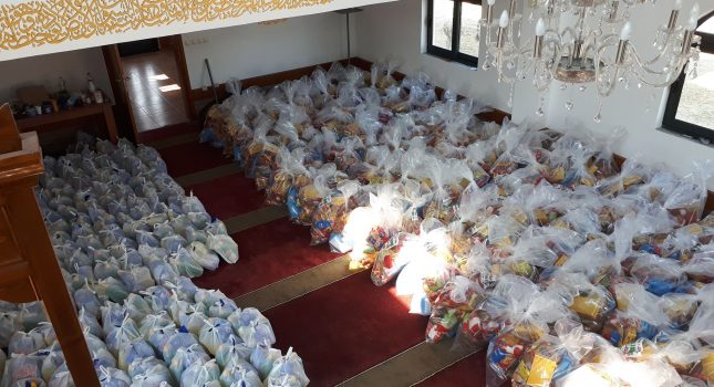Poklon knjige za najvredniji džemat u Crnoj Gori-džamije Klezna MIZ -Ulcinj (FOTO)