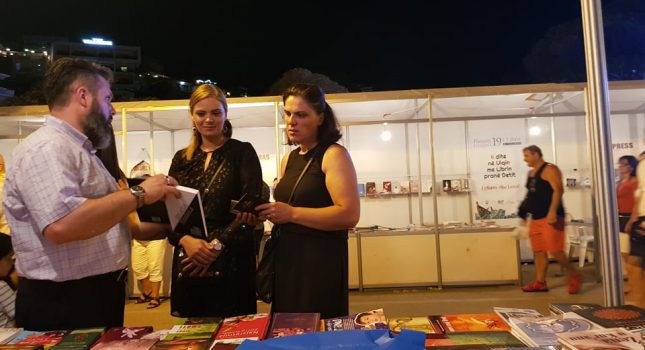 Plodonosan uspjeh IKC Podgorica na 19 Međunarodnom sajmu knjiga u Ulcinju (VIDEO+FOTO)
