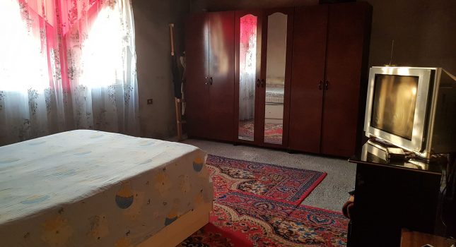 Kuhinja, namještaj i frižider za devetočlanu porodicu iz sela Vladne IKC PODGORICA
