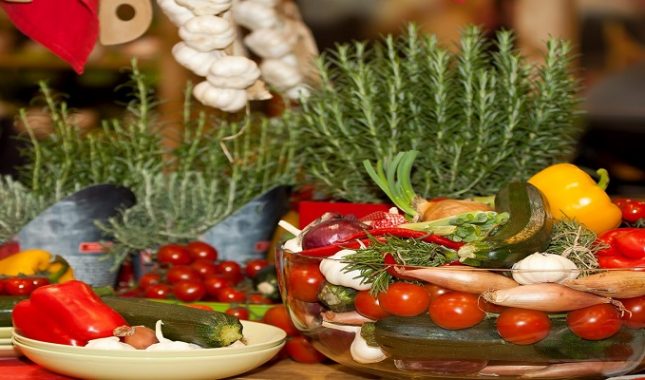 10 naučno dokazanih nutrijenata koji poboljšavaju raspoloženje i zdravlje