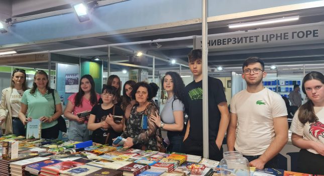 IKC-PODGORICA PONOVO NAJUSPJEŠNIJI NA ŠESNAESTOM MEĐUNARODNOM SAJMU KNJIGA I OBRAZOVANJA U PODGORICI (210 FOTOGRAFIJA)
