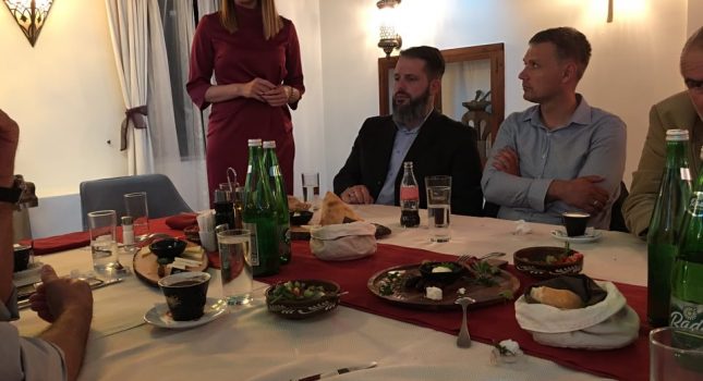 Direktor kompanije Montenegro's ONE g-din Huseyin Oguz Eken organizovao iftar u restoranu Byblos