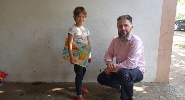 Poziv za pomoć: Da nam Enesa spremna krene u prvi razred